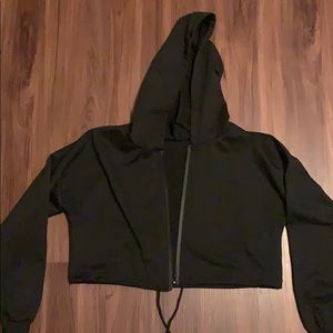 Black cropped hood